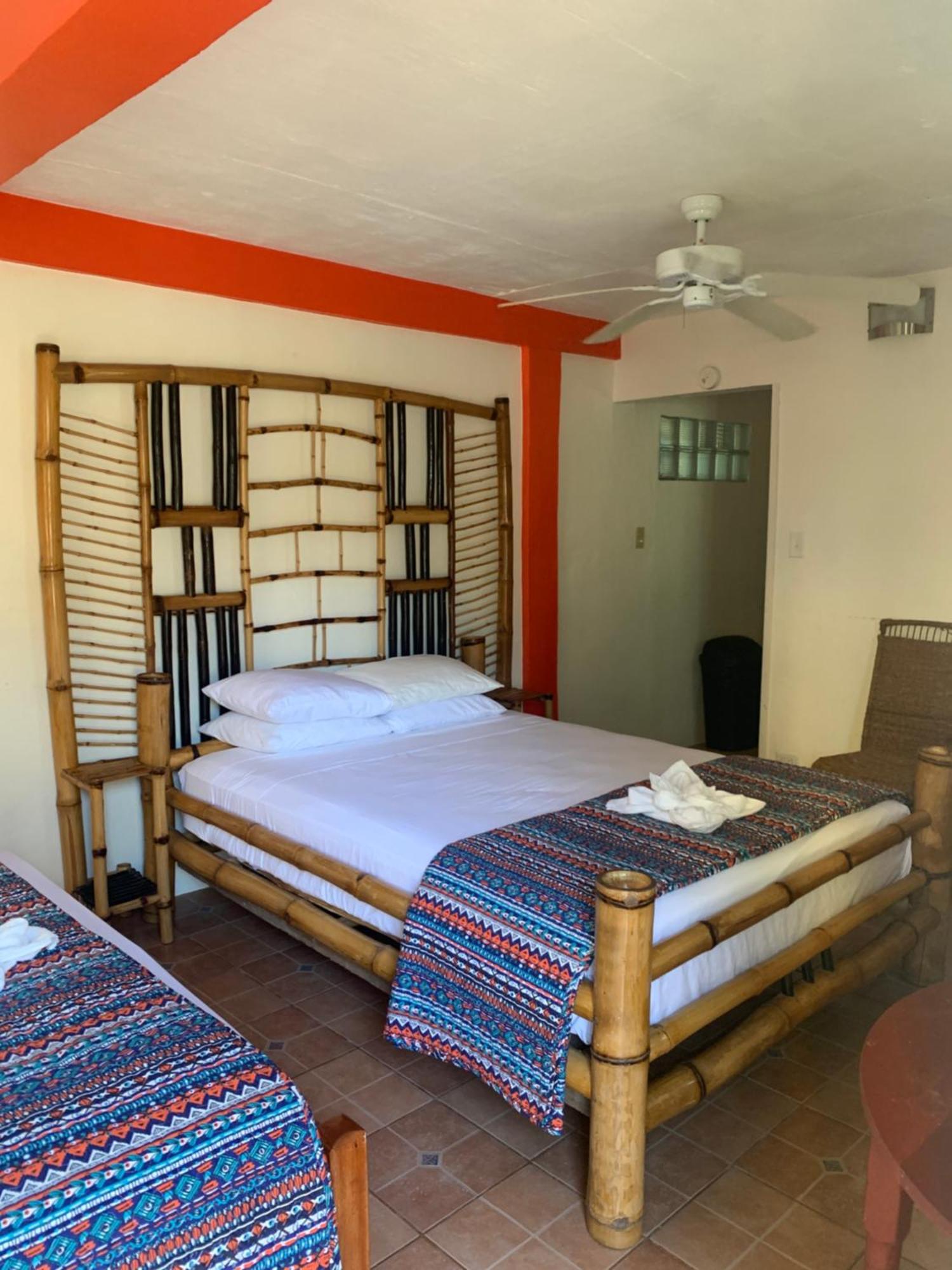 All Seasons Belize Хопкинс Экстерьер фото