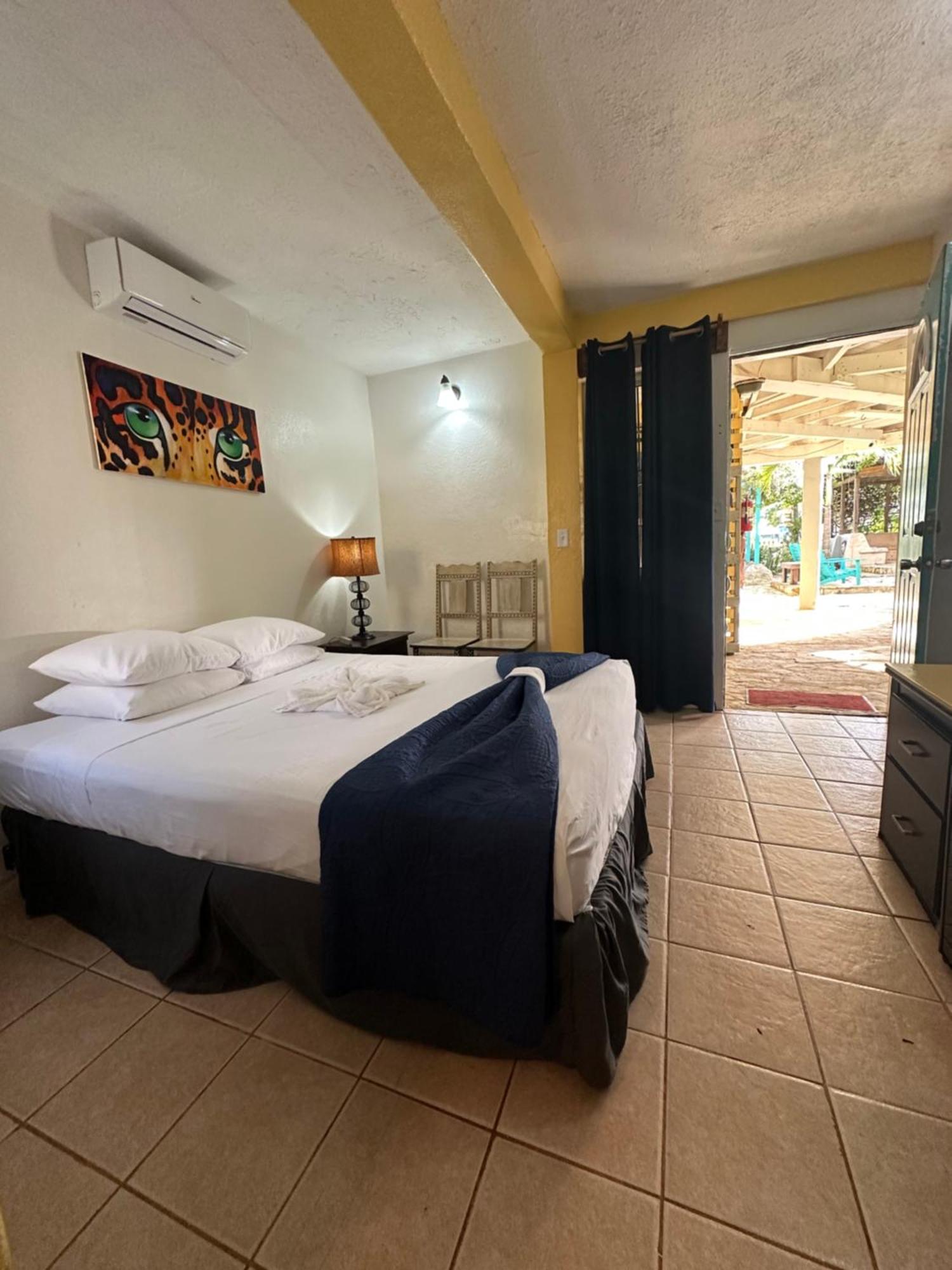 All Seasons Belize Хопкинс Экстерьер фото